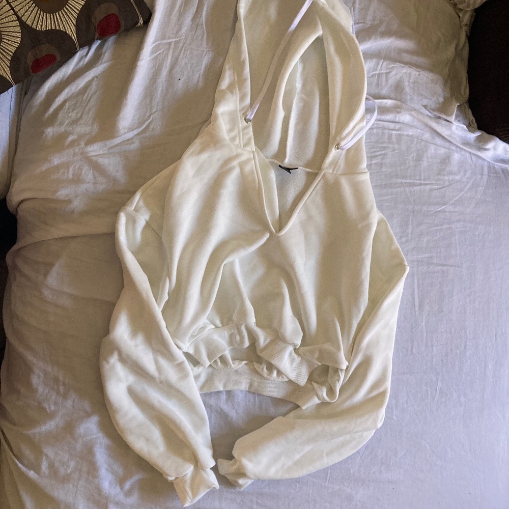 Solid Off White Athletic Cropped Hoodie